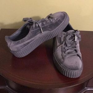 EUC Puma Fenty Grey Velvet Creepers SZ 10